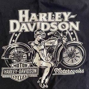 Used- Harley Davidson Redwood city, CA.  T-shirt